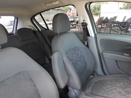 Fiat Palio 1.4 Attractive Flex 5p