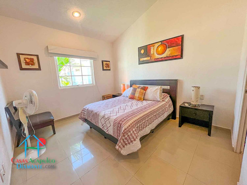 Cad Diamante Lakes Zafiro 327. Terraza Con Vista A La Alberca Y Jardines