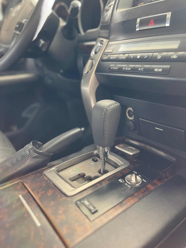 Imagen 11 de 22 de Toyota Land Cruiser 2012 4.5 200 V8 D4-d 235cv At