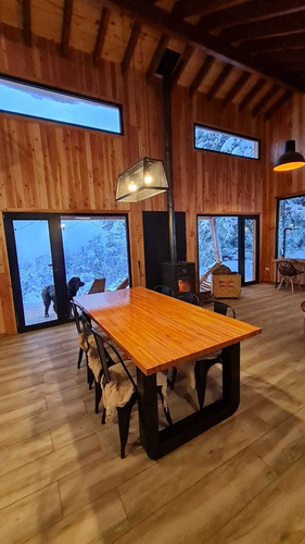 Imagen 19 de 30 de Casa Cabaña Alquiler San Martin De Los Andes Sma Valle Escondido Club De Campo Golf Verano 2023 Pileta Quincho Clubhouse Restaurante