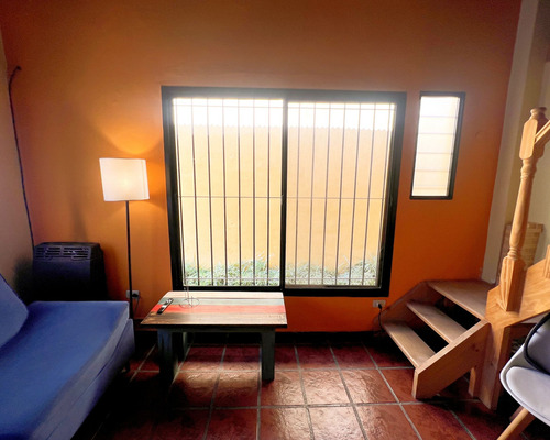 Venta Casa 2 Ambientes Jardín Parrilla Turdera