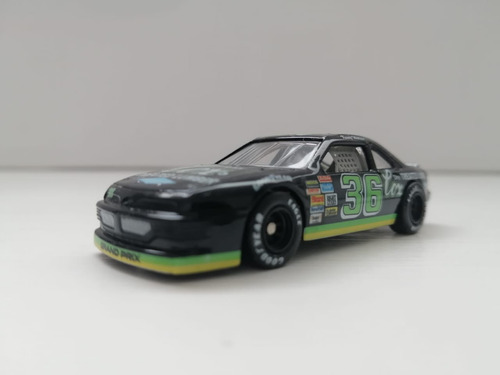 Racing Collectables #36 Kenny Wallace 1:64 Negro (Usado)