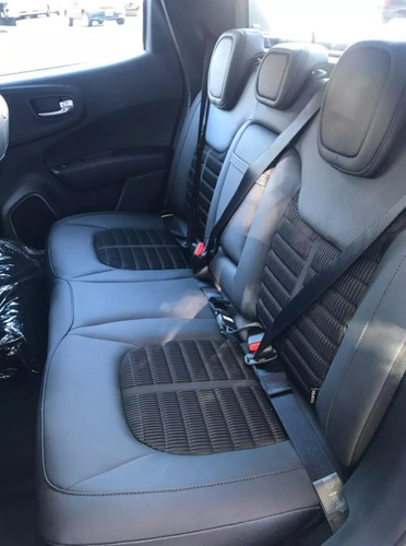 Fiat Toro Freedom 4x2 1.8 Nafta At6 2021 A-