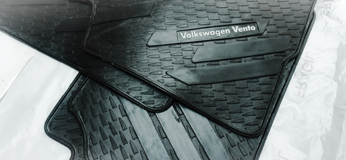 Cubre Alfombra Originales Volkswagen Vento Nuevas!