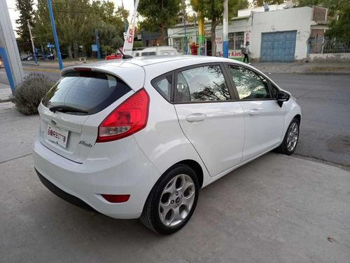 Ford Fiesta Kinetic Desing Titanium 2013 72milkm Borsotto
