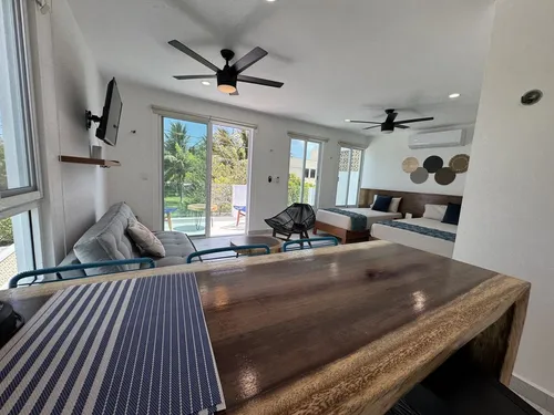 Casa En Venta De Dos Planta A 3 Cuadras Del Mar De Telchac Puerto.