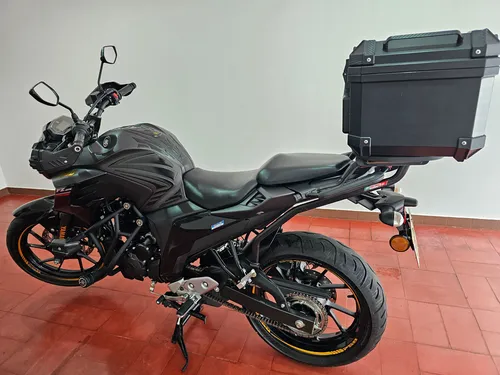 Fz 25 Modelo 2023, Menos De 9.000 Kms, Accesorios Extra.