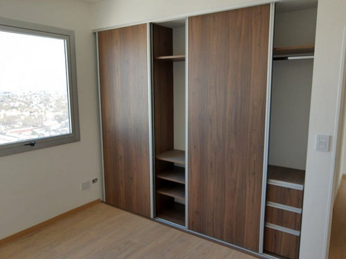 Imagen 14 de 27 de Departamento En Venta De 3 Ambientes Con Cochera En Lomas De Zamora