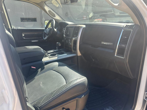 RAM 1500 5.7 Laramie Atx V8