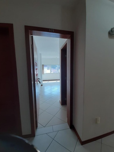 Imagem 3 de 5 de Sala Em Trindade, Florianópolis/sc De 65m² À Venda Por R$ 235.000,00 - Sa947561-s