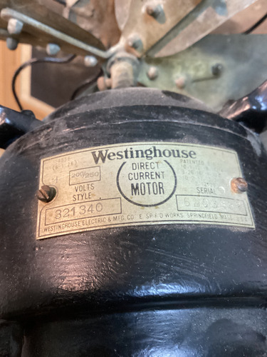 Ventilador Westinghouse Para Restaurar 4 Aspas. Usa 40.64 Cm 50 Hz Negro Dorado Bronce 4 (Usado)