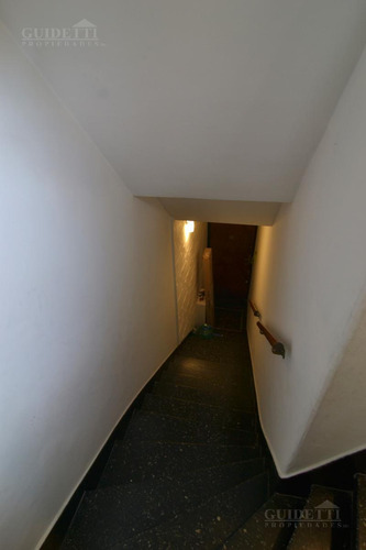 Departamento 3 Ambientes Con Terraza En Llavallol Al 4100
