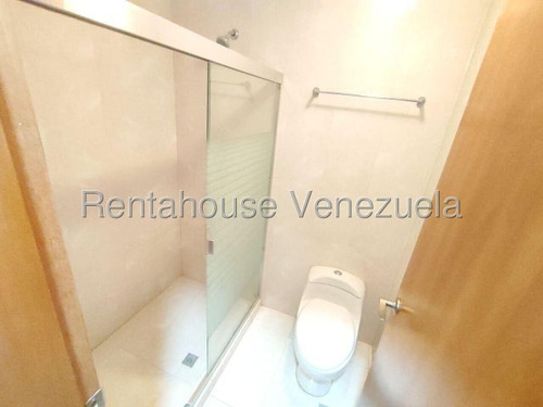 Mb Apartamento En Venta En El Cigarral, Distrito Metropolitano