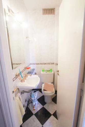 Imagen 16 de 23 de Semipiso De Categoría - 4 Ambientes Con Dependencia - 125 M2 - Impecable Estado