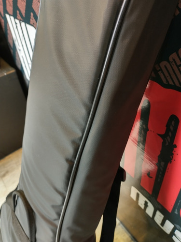 Imagen 3 de 9 de Funda Para Guitarra Criolla Clasica Full Acolchada