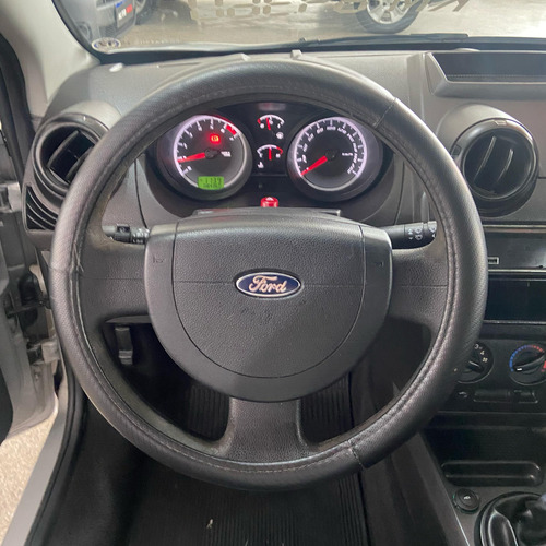 Ford Fiesta Sedan 1.6 16v Se Flex 4p