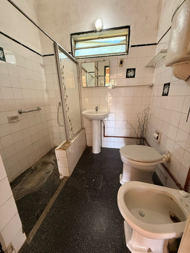 Venta Chalet, Padrón Unico, En Salinas Sur, 2 Dorm, Jardín, Amplio Parque