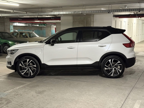 Volvo XC40 1.5 T5 R-Design Hybrid