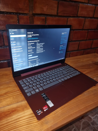 Lapto Lenovo Full Hd 15.6 Como Nueva 