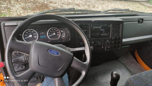 Imagem 8 de 14 de Ford Cargo 1119, Ano 2015, Saider, Impecavel.