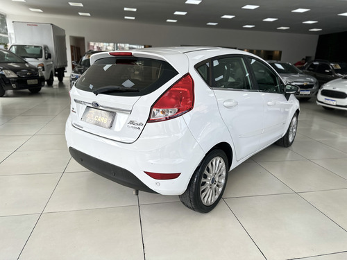 Ford Fiesta 1.6 16v Titanium Flex Powershift 5p