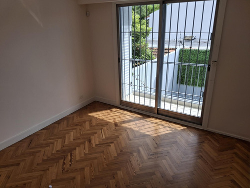 Casa De 6 Ambientes En Alquiler La Lucila