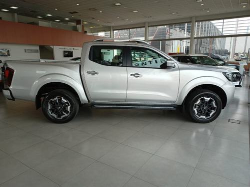 Imagen 11 de 15 de Nissan Frontier 2.3 Xe Cd 4x2 Mt Dp
