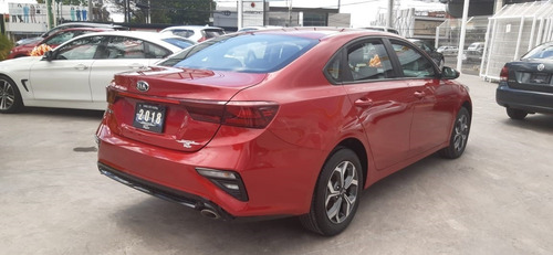 Imagen 3 de 15 de Kia Forte Lx Ta
