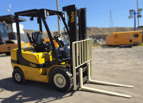 Montacargas Yale Gdp25mx 5500 Lbs. Diesel