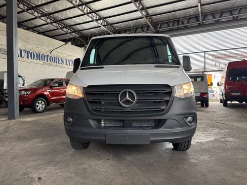 Mercedes-Benz Sprinter 311 Cdi Street Furgón 3250 Tn V2