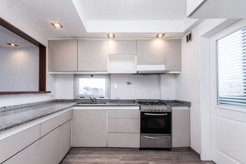 Piso Exclusivo De 4 Amb -en El Centro De Lanusita