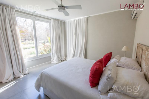 Venta Casa Chacras De La Alameda Carmen De Areco