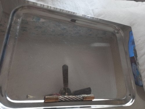 Bandeja Acero Usada. Se Despegó Una Manija. Hay Q Pegarla