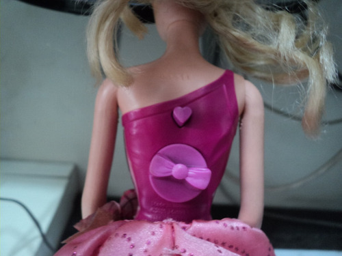 Boneca Barbie Enrola Vestido Bailarina Mattel