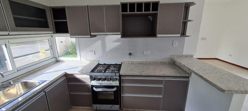 Imagen 12 de 30 de Excelente Casa De 2 Dormitorios En Venta A Estrenar En Tierra De Sueños 1. Roldan Y Funes.