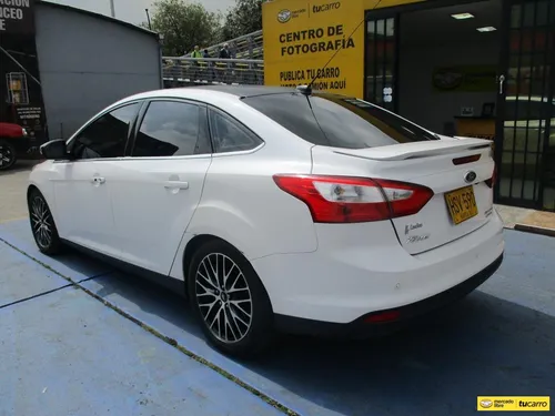 Ford Focus Titanium 2000cc At Aa