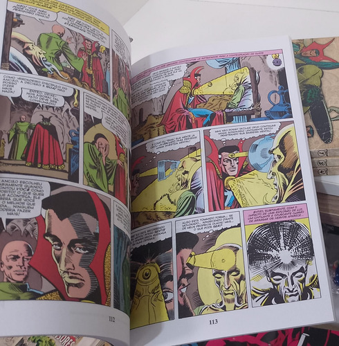 Hq Box Coleçao Historica Marvel Os Defensores Vol 1, 2, 3, 4