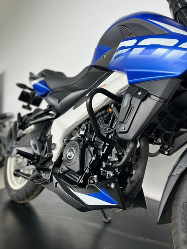 Imagen 17 de 19 de Bajaj Pulsar 200