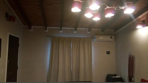 Imagen 3 de 14 de Casa Americana De 5 Ambientes En Venta - Ituzaingo Norte