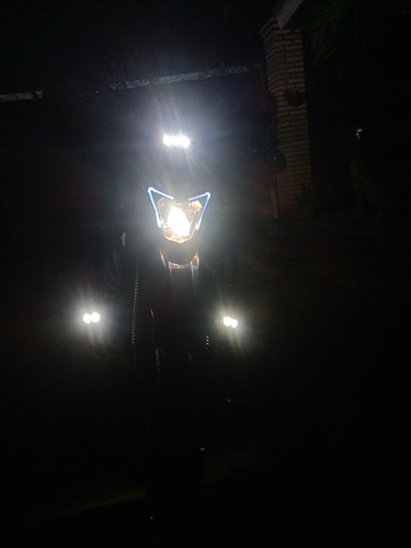 Dakar Negro Con Blanco Y Accesorios Incluidos