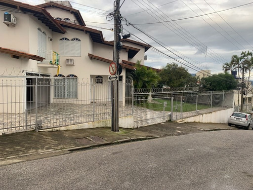 Imagem 14 de 16 de Terreno De 840 M² Com Viabilidade Para Construção No Bairro Coqueiros - Florianópolis/sc - Te0807