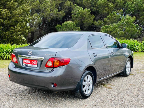 Imagen 3 de 15 de Toyota Corolla 2.0 Diésel Excelente