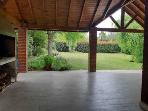 Venta Casa En Echeverria Del Lago Canning, Lote 800 Mts. Arbolado, Quincho, Cocheras