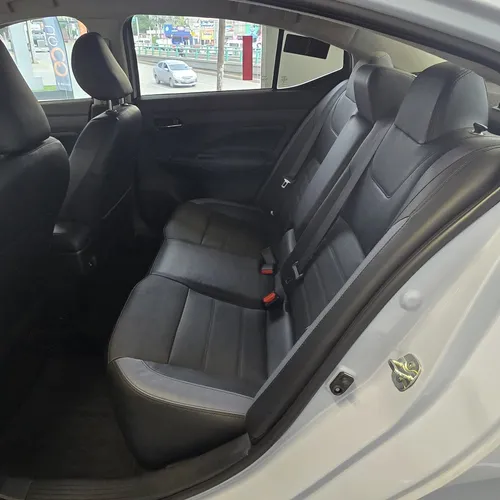 Nissan Versa 1.6 Exclusive At
