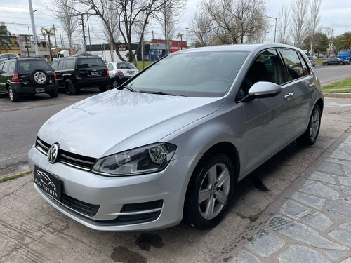 Volkswagen Golf 1.6 Trendline