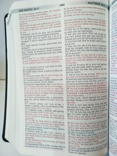 Imagen 9 de 10 de Biblia Bilingüe Rvr60/kjv Tamaño Personal Símil Piel Negro