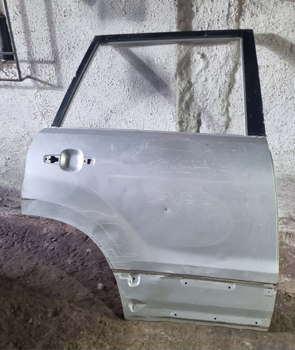 Puerta Trasera Derecha Suzuki Grand Nomade 2007-15 Original 