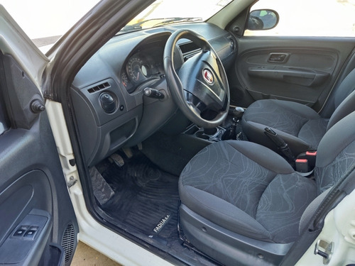 Imagen 12 de 12 de Fiat Palio 2016 1.4 Fire Pack Top