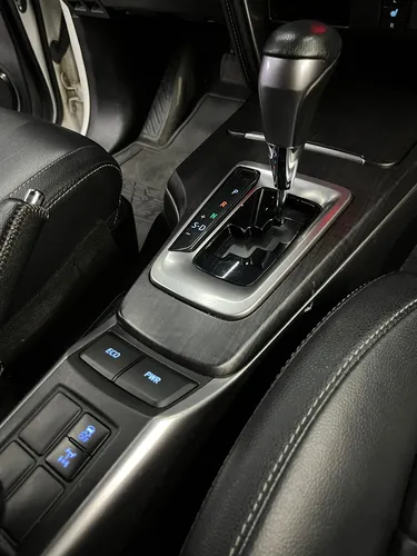 Toyota Fortuner 2.4 Srv