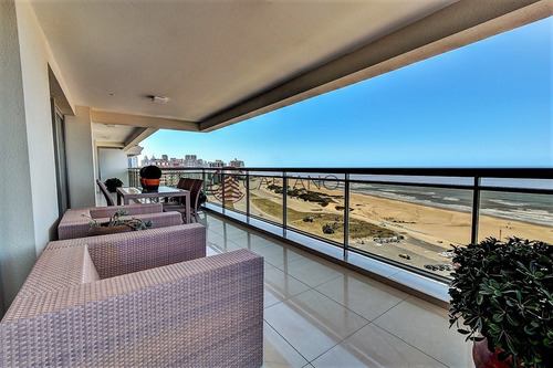 Imagen 2 de 30 de Venta Apartamento Premiun, Punta Del Este 4 Dormitorios - Punta Del Este Brava